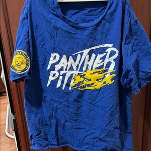 Kids University of Pittsburgh Panthers shirt size large